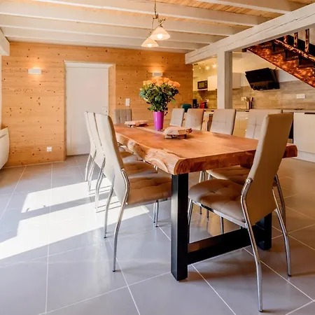 St Lary/vignec: Les 3 Flocons *