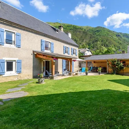 Holiday home St Lary/vignec: Les 3 Flocons *